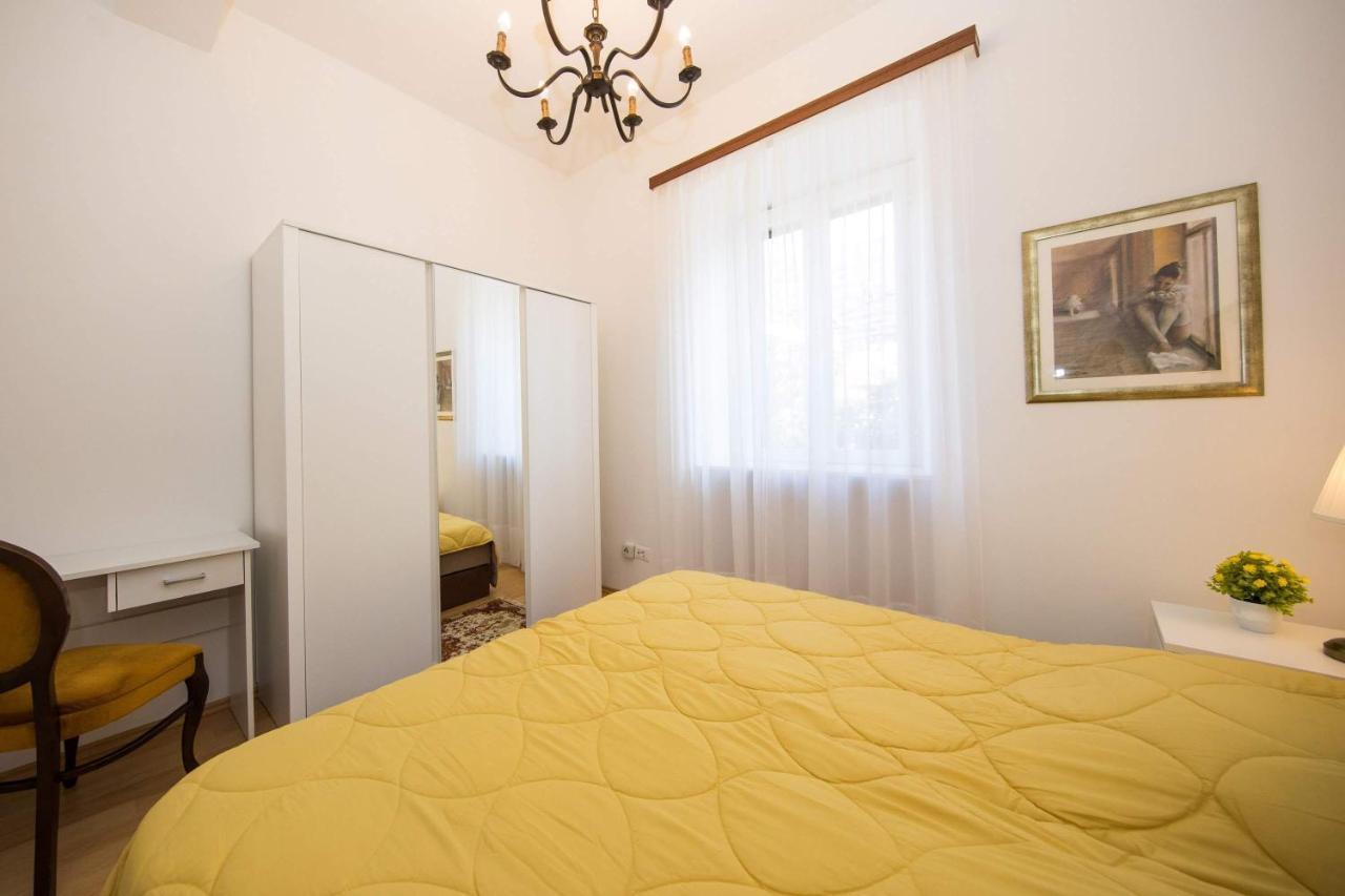 Apartments Sensa Dubrovnik Bagian luar foto
